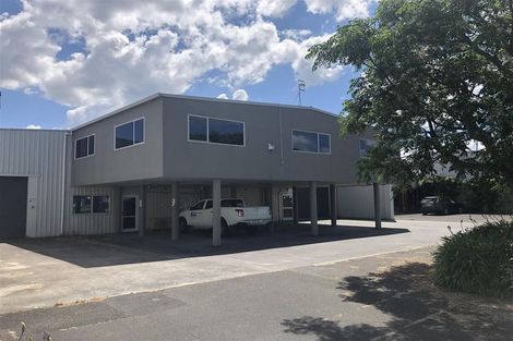 Photo of property in 20b Devon Road, Bucklands Beach, Auckland, 2012