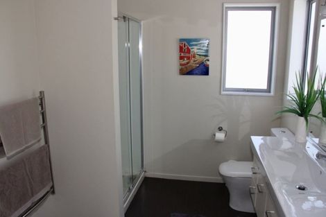 Photo of property in 12 Arawa Lane, Whitianga, 3510