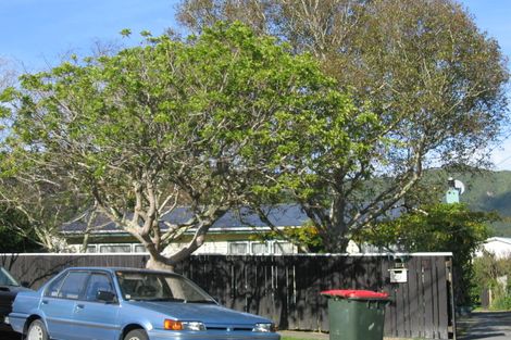 Photo of property in 30 Kairimu Street, Stokes Valley, Lower Hutt, 5019