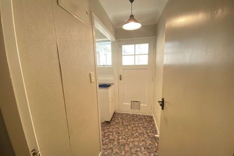 Photo of property in 89c Poplar Grove, Whalers Gate, New Plymouth, 4310