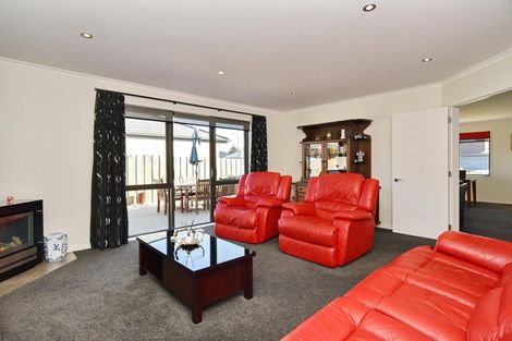 Photo of property in 87 Enverton Drive, Rangiora, 7400