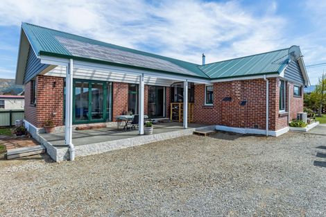 Photo of property in 37 Opie Street, Waimate, 7924