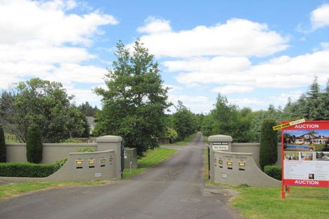 Photo of property in 48 Taipan Place, Randwick Park, Auckland, 2105