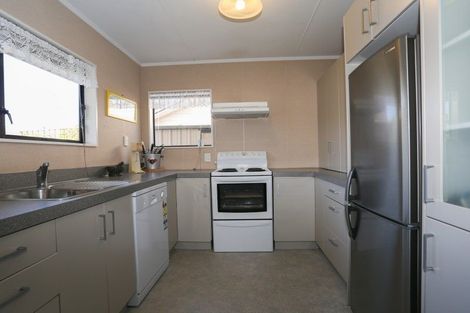 Photo of property in 44 Whiting Crescent, Greenmeadows, Napier, 4112