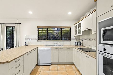 Photo of property in 5 Ruze Vida Drive, Massey, Auckland, 0614