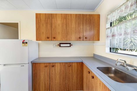 Photo of property in 3 Ruanui Street, Himatangi Beach, Foxton, 4891