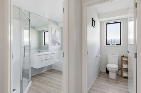 Photo of property in 132 Puhirake Crescent, Pyes Pa, Tauranga, 3112