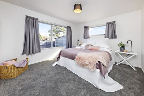 Photo of property in 36 Cranmere Crescent, Mangere East, Auckland, 2024