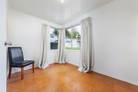 Photo of property in 16 Kellett Road, Ranui, Auckland, 0612