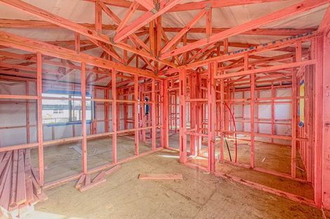 Photo of property in 309 Massey Road, Mangere East, Auckland, 2024