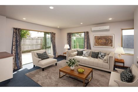 Photo of property in 2/11 Crohane Place, Addington, Christchurch, 8024