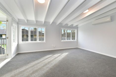 Photo of property in 1 Mary Keane Lane, Parakai, 0830