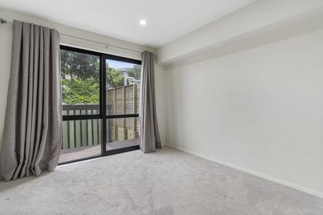 Photo of property in 21c Cherry Tree Place, Massey, Auckland, 0614