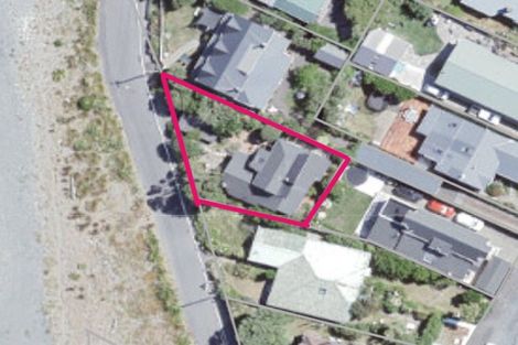 Photo of property in 157 Marine Parade, Eastbourne, Lower Hutt, 5013