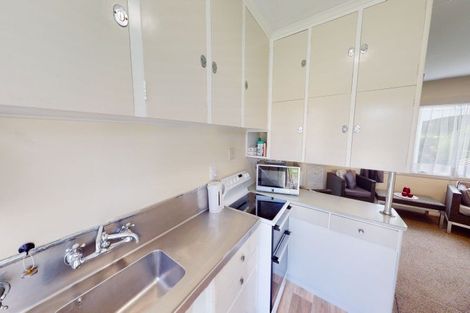 Photo of property in 14 Kent Avenue, Waitarere Beach, Levin, 5510