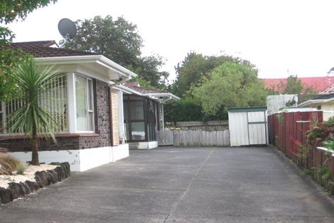 Photo of property in 2/32 Matuhi Rise, Henderson, Auckland, 0612