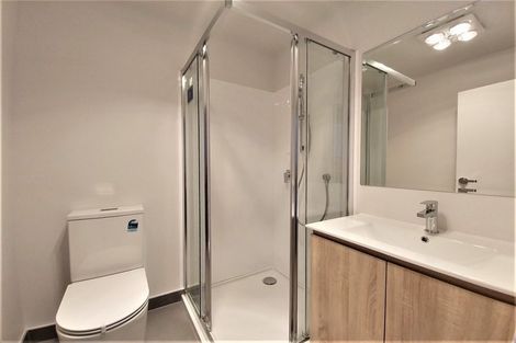 Photo of property in 26 Morihana Close, Glen Eden, 0602