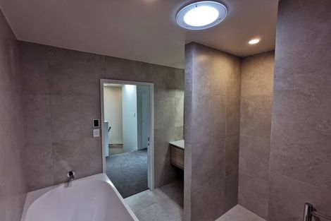 Photo of property in 25 Gunn Way, Hobsonville, Auckland, 0616