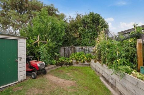 Photo of property in 11 Blomfield Street, Pukehangi, Rotorua, 3015