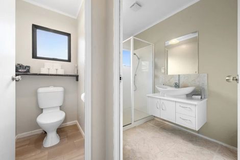 Photo of property in 64a East Street, Pukekohe, 2120