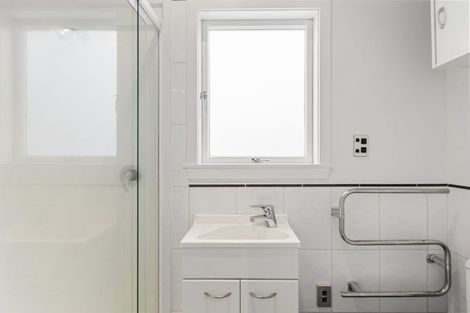 Photo of property in 20 Parliament Street, Thorndon, Wellington, 6011