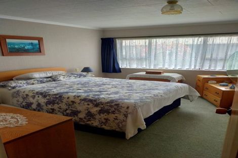 Photo of property in 19 Vogel Court, Waikiwi, Invercargill, 9810