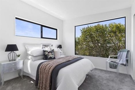 Photo of property in 40b Kenderdine Road, Papatoetoe, Auckland, 2025