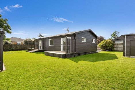 Photo of property in 36 Whitby Avenue, Whitianga, 3510