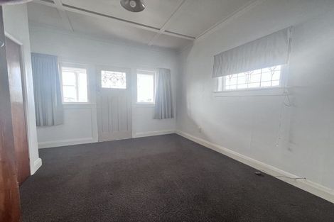 Photo of property in 43 Herald Street, Berhampore, Wellington, 6023
