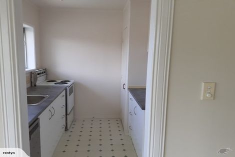 Photo of property in 28 Simkin Avenue, St Johns, Auckland, 1072