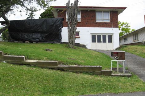 Photo of property in 4 Plumley Crescent, Mangere, Auckland, 2022