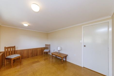 Photo of property in 8 Wilson Street, Bulls, 4818