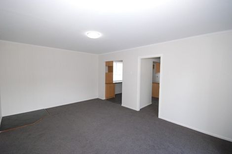 Photo of property in 58 Sunnyside Road, Sunnyvale, Auckland, 0612