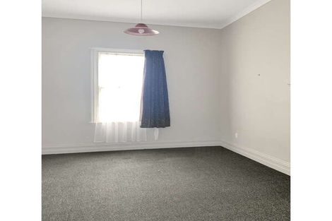 Photo of property in 24 Avenue Road, Foxton, 4814