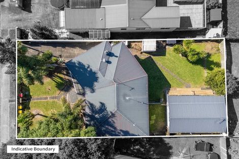 Photo of property in 3 Halberg Street, Papakura, 2110