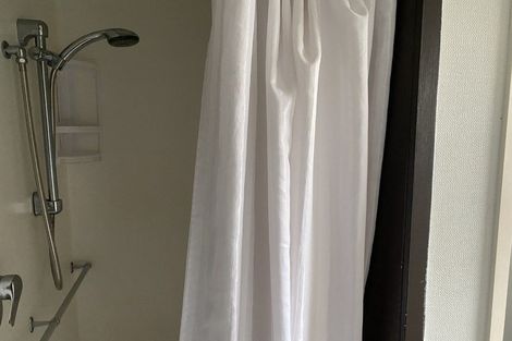 Photo of property in 2 Lynwood Place, Brookfield, Tauranga, 3110