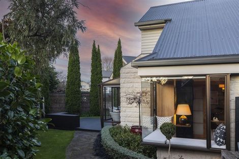 Photo of property in 1/36 Browns Road, St Albans, Christchurch, 8014