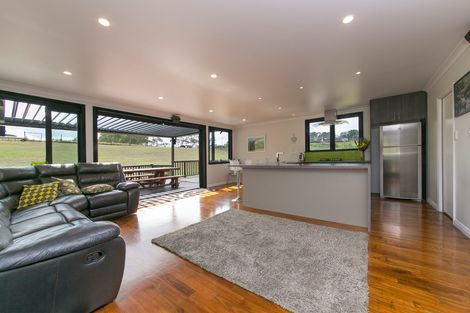 Photo of property in 117 Barrett Road, Riverhead, Albany, 0793