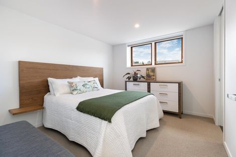 Photo of property in 48 Farrant Drive, Wanaka, 9305