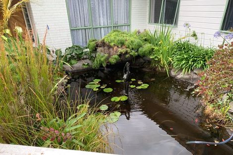 Photo of property in 123 Hobsonville Road, West Harbour, Auckland, 0618
