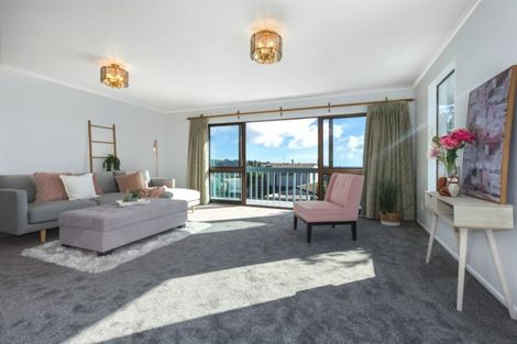 Photo of property in 26 Mercury Way, Whitby, Porirua, 5024