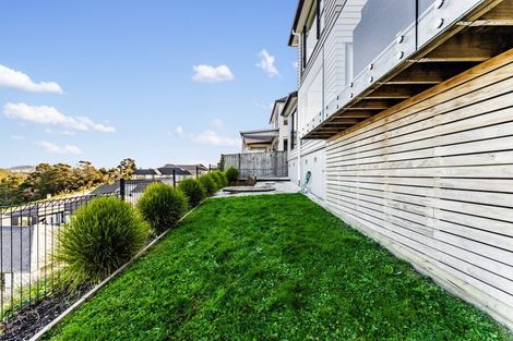 Photo of property in 22 Cassidy Drive, Orewa, 0931
