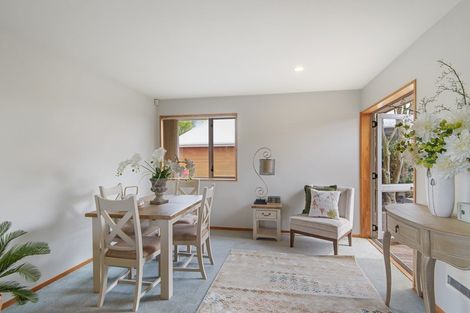 Photo of property in 139b Avonhead Road, Avonhead, Christchurch, 8042