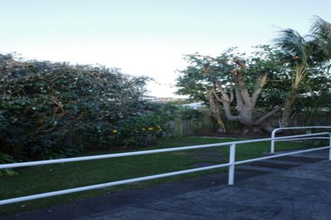 Photo of property in 3/24 Hattaway Avenue, Bucklands Beach, Auckland, 2012