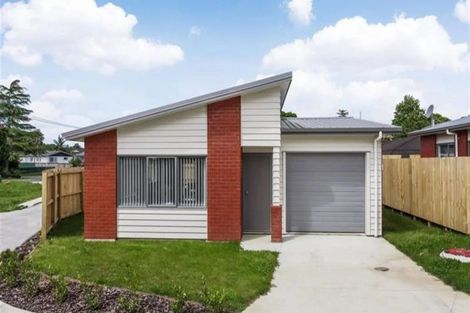 Photo of property in 1/46 Park Estate Road, Rosehill, Papakura, 2113