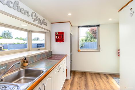 Photo of property in 42 Campbell Street, Geraldine, 7930