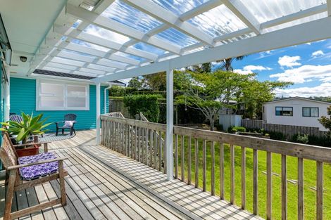Photo of property in 90 Deep Creek Road, Torbay, Auckland, 0630