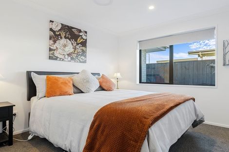 Photo of property in 13 Westpark Boulevard, Rangiora, 7400