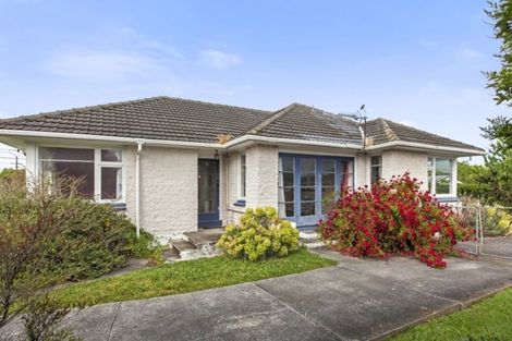 Photo of property in 11 Pembroke Street, Avondale, Christchurch, 8061