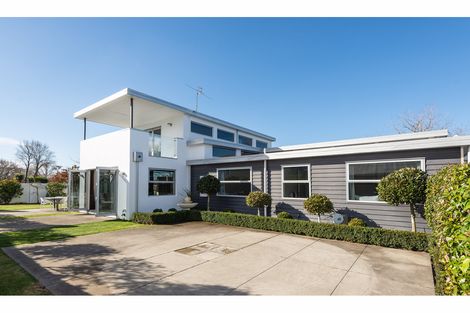 Photo of property in 41 Riverwood Boulevard, Redwood, Christchurch, 8051